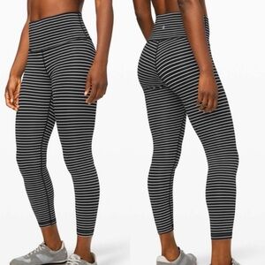 Lululemon Wunder Under High-rise Tight sz 10 Parallel stripe black white.
